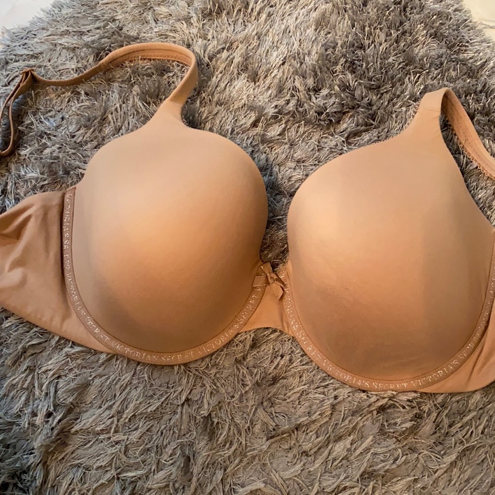 Victoria’s Secret bra 36DDD